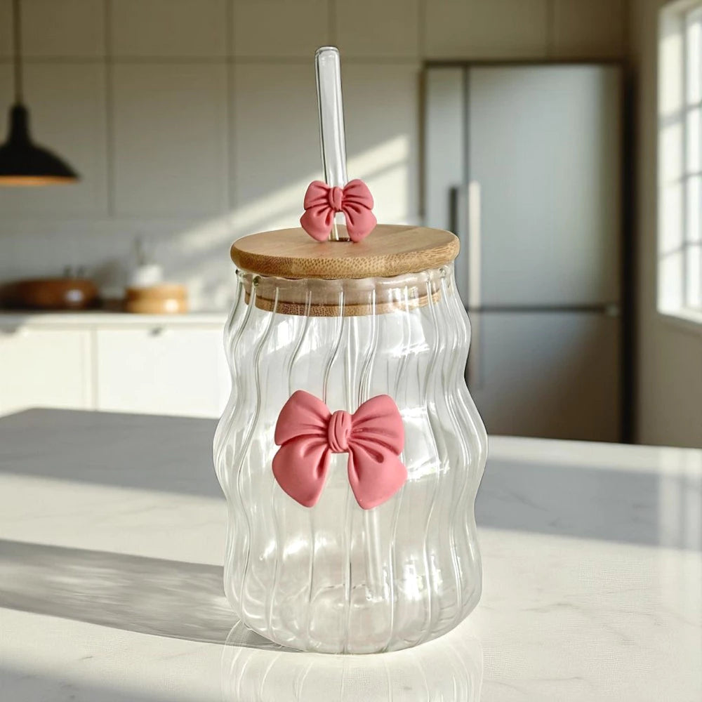 Stiklinė su banguotomis sienelėmis KASPINĖLIS ( 450 ml)