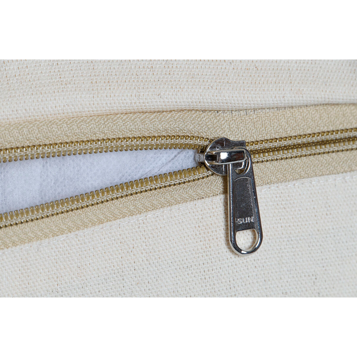 V6H41F29E9160AD1985A5F89D471BCE8F9DR6386820P5