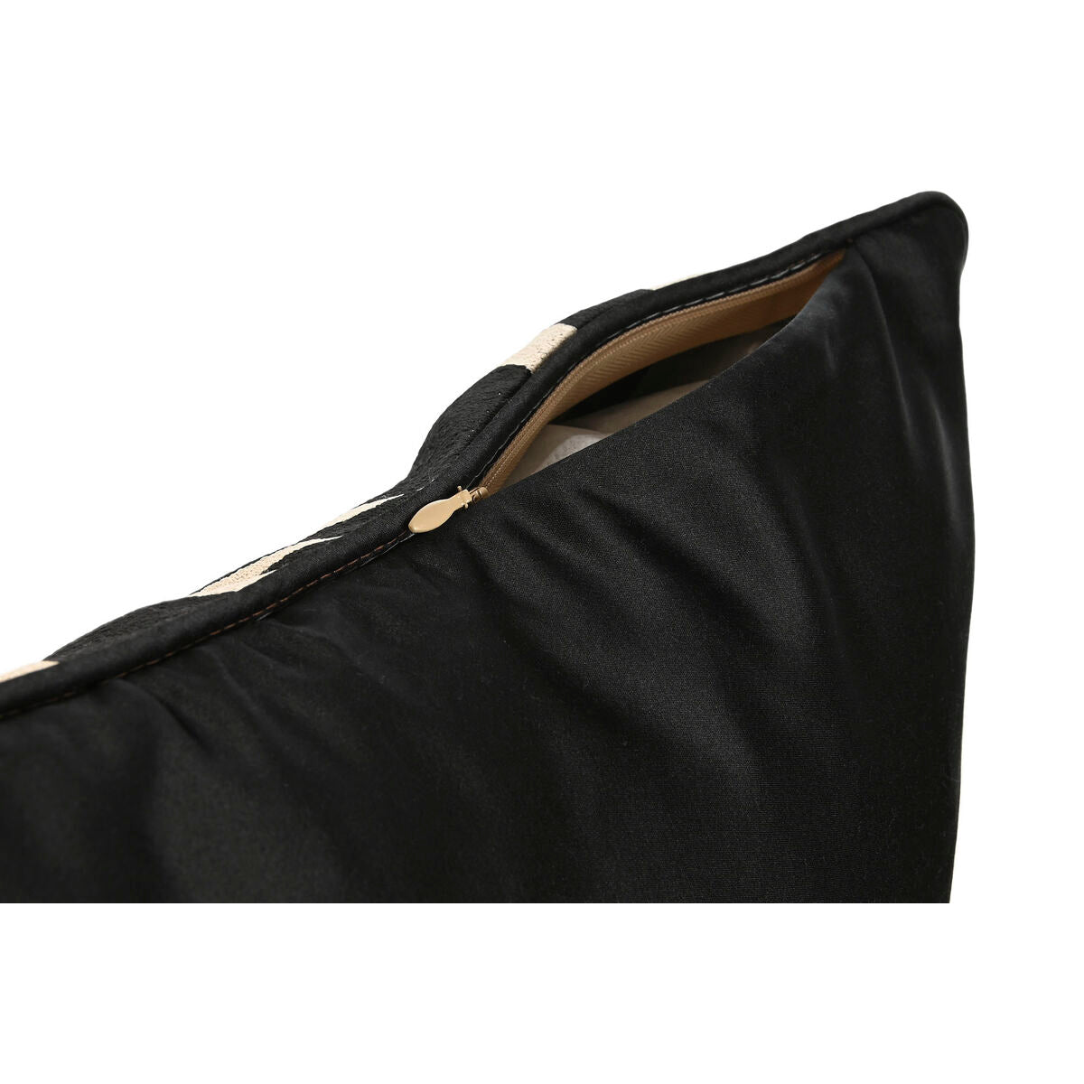 V8H681F7853E7D06BF7A9CB8EAFFD8ECC66R6382899P4