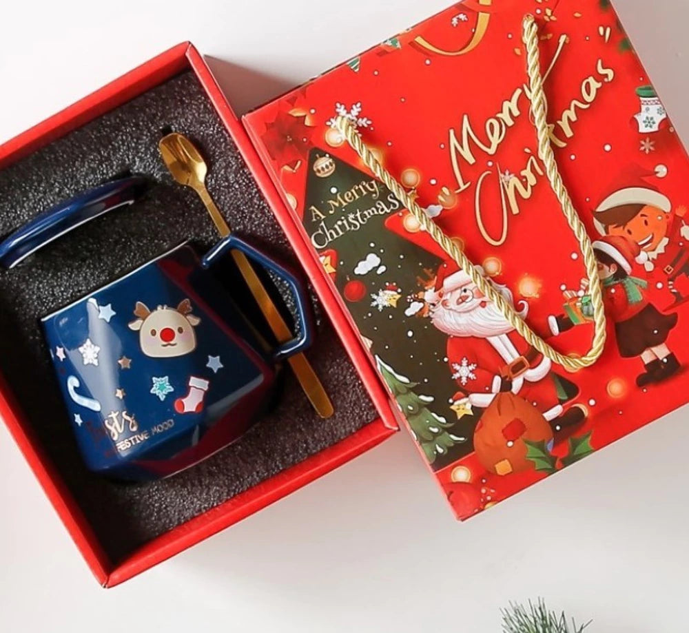 Kalėdinis puodelis su dangteliu ir šaukšteliu dėžutėje