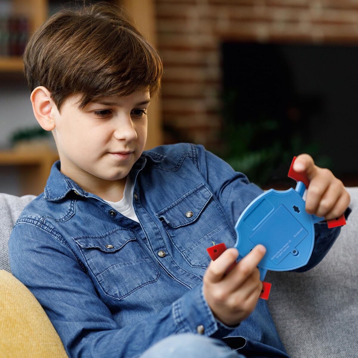 V2H714333D79F7F6DC3C33620D7CEC93979R7467872P4