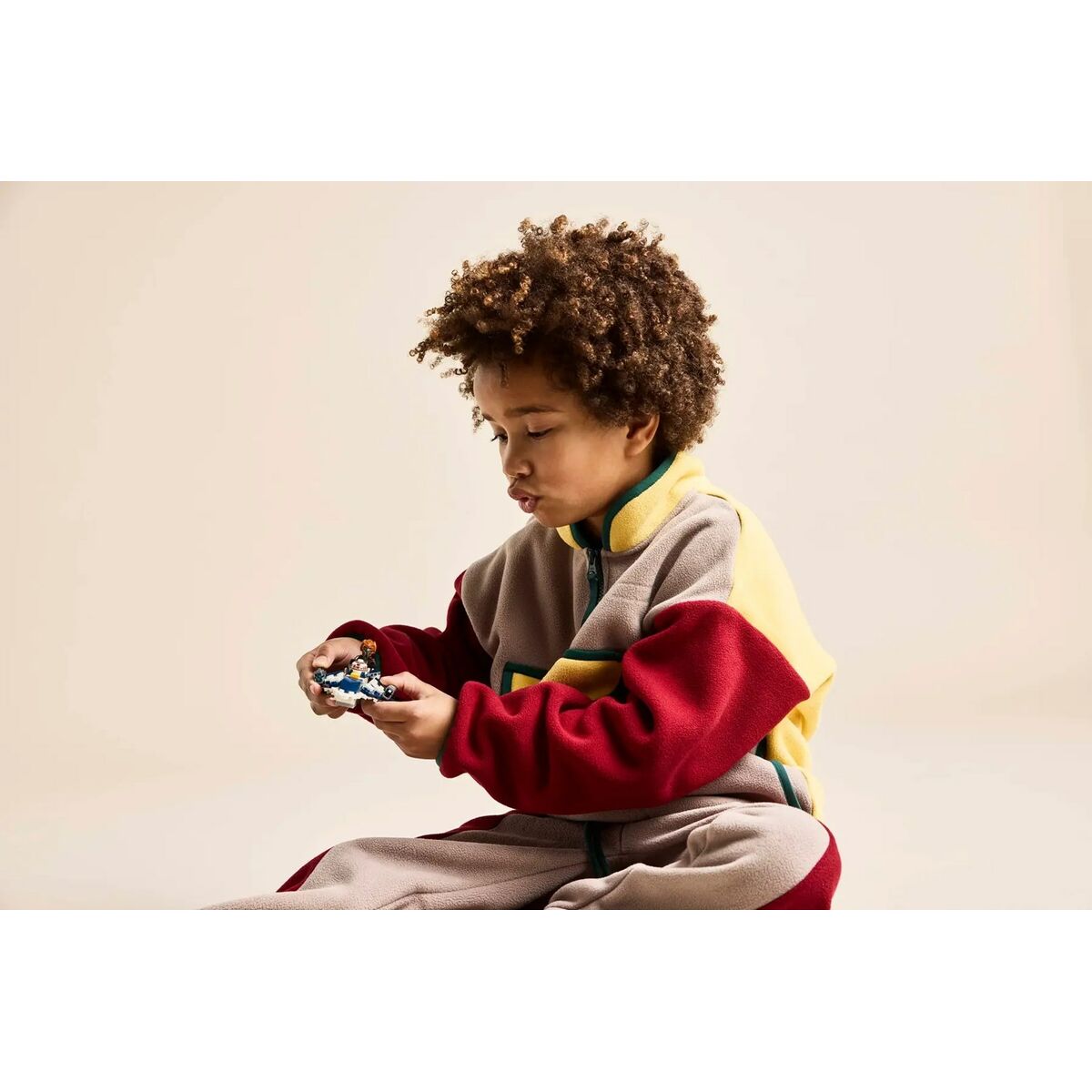 V4H6C7446D3289BDA150A8692B84C8D457DR6004394P8