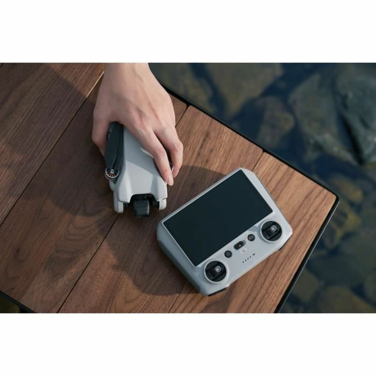 V4H12D2A897DDB7C511CB7C7645AC405587R7242447P3