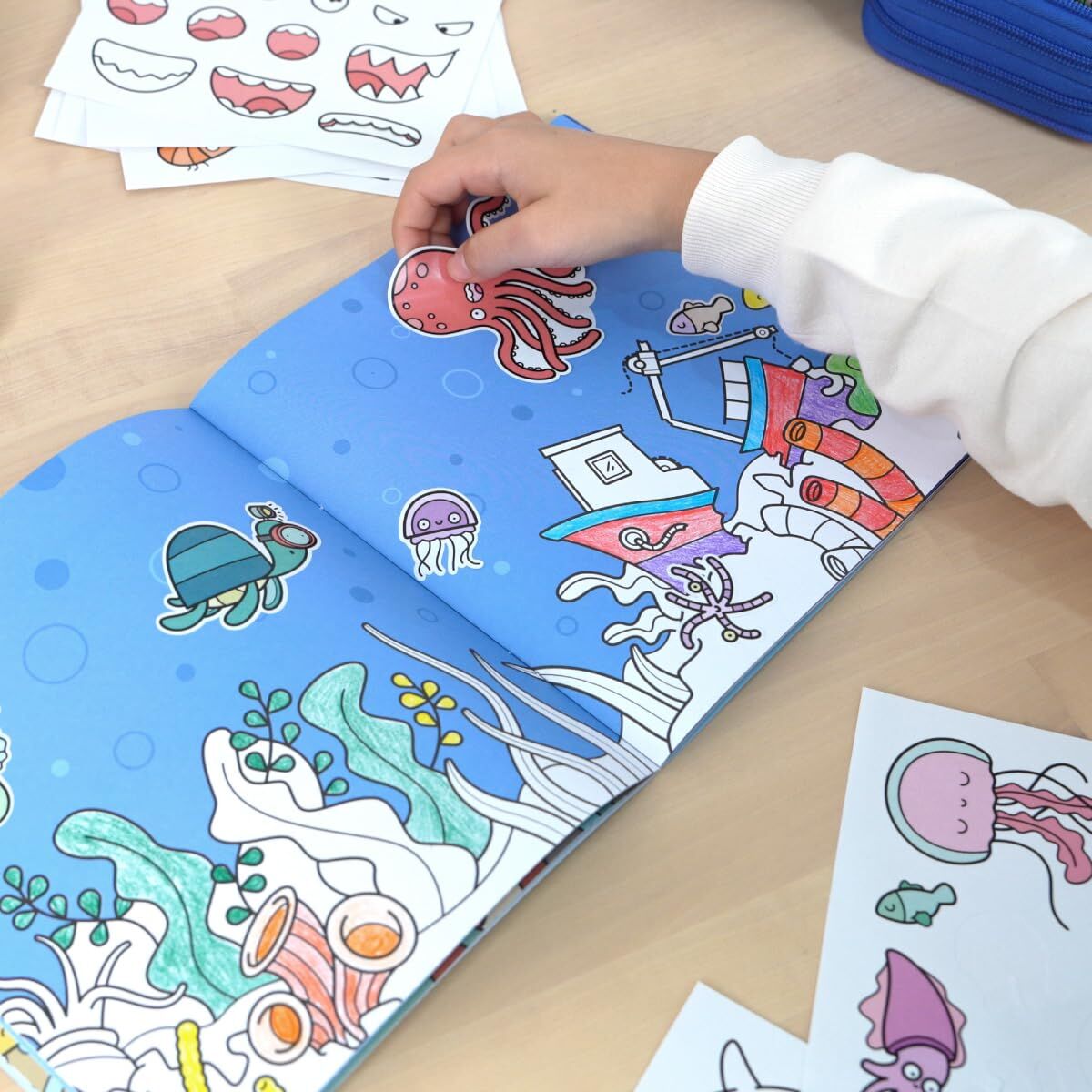 V3H74E7523B6D3F84113B3DB23E6CD501C0R7489300P7