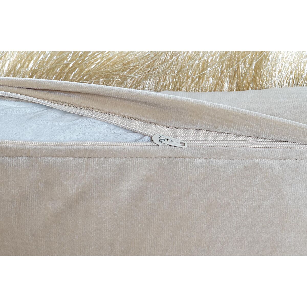 V10H92F3A8BA026A96C6D082A66CFB679CCBR6377898P2