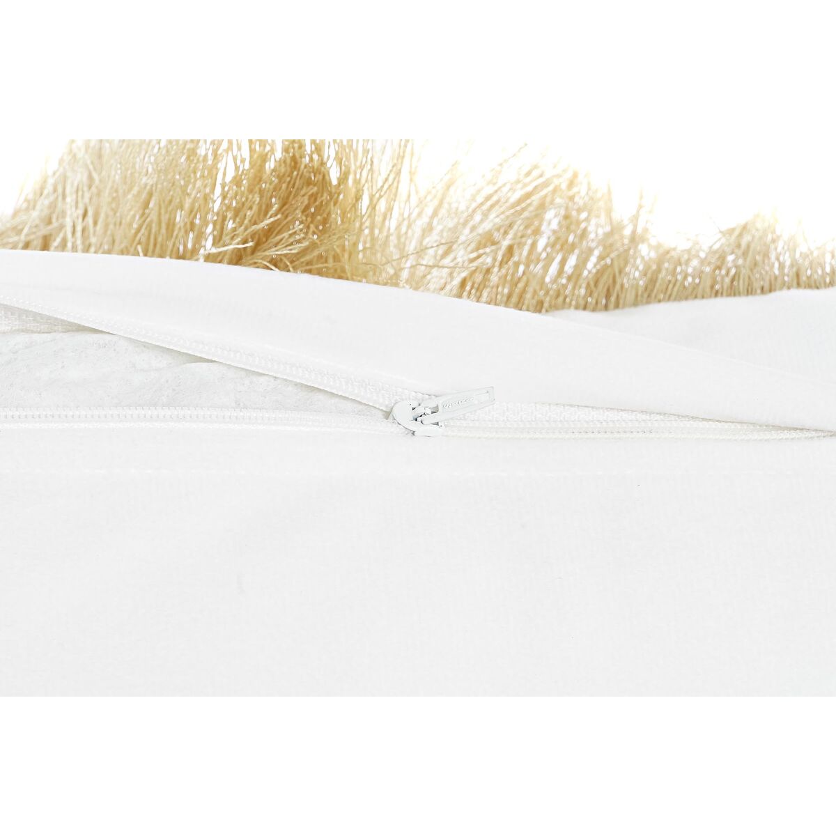 V10H845EC87B570A297C3C490925D6182E0CR6379526P2