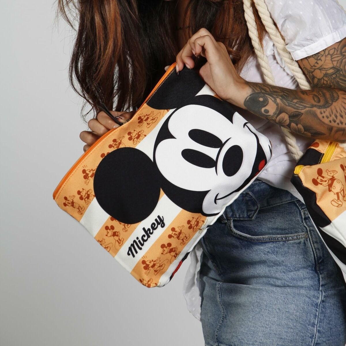 V3H97F9E83103ED1031D20C6C9C29D09A2ER7200027P10