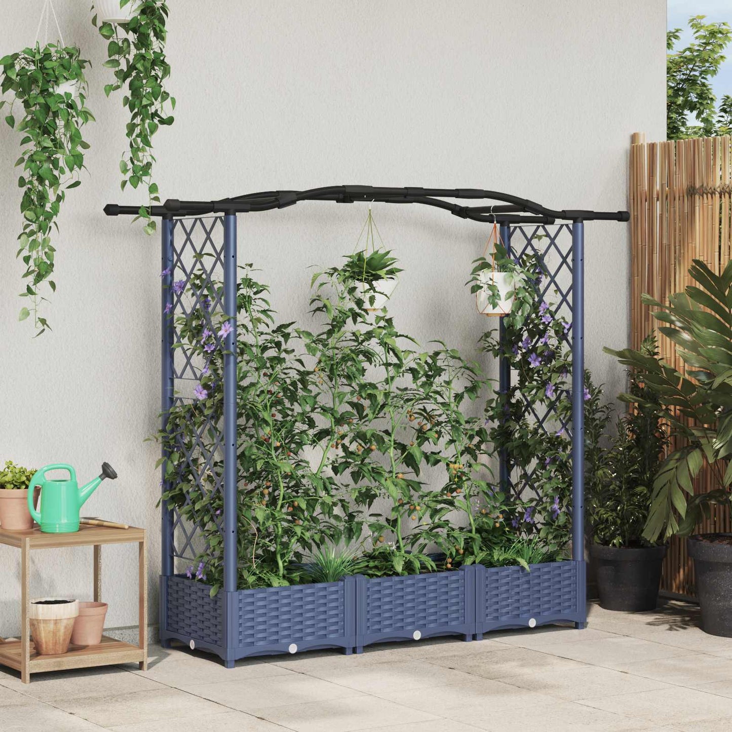 Pakeltas lovas su trelėmis ir stogu Pilka 169 x 40 x 125 cm PP