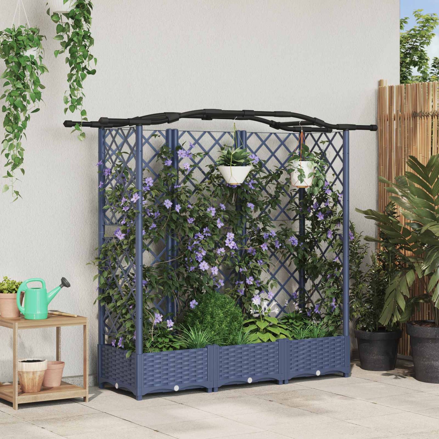 Pakeltas lovas su trelėmis ir stogu Pilka 163 x 40 x 126 cm PP