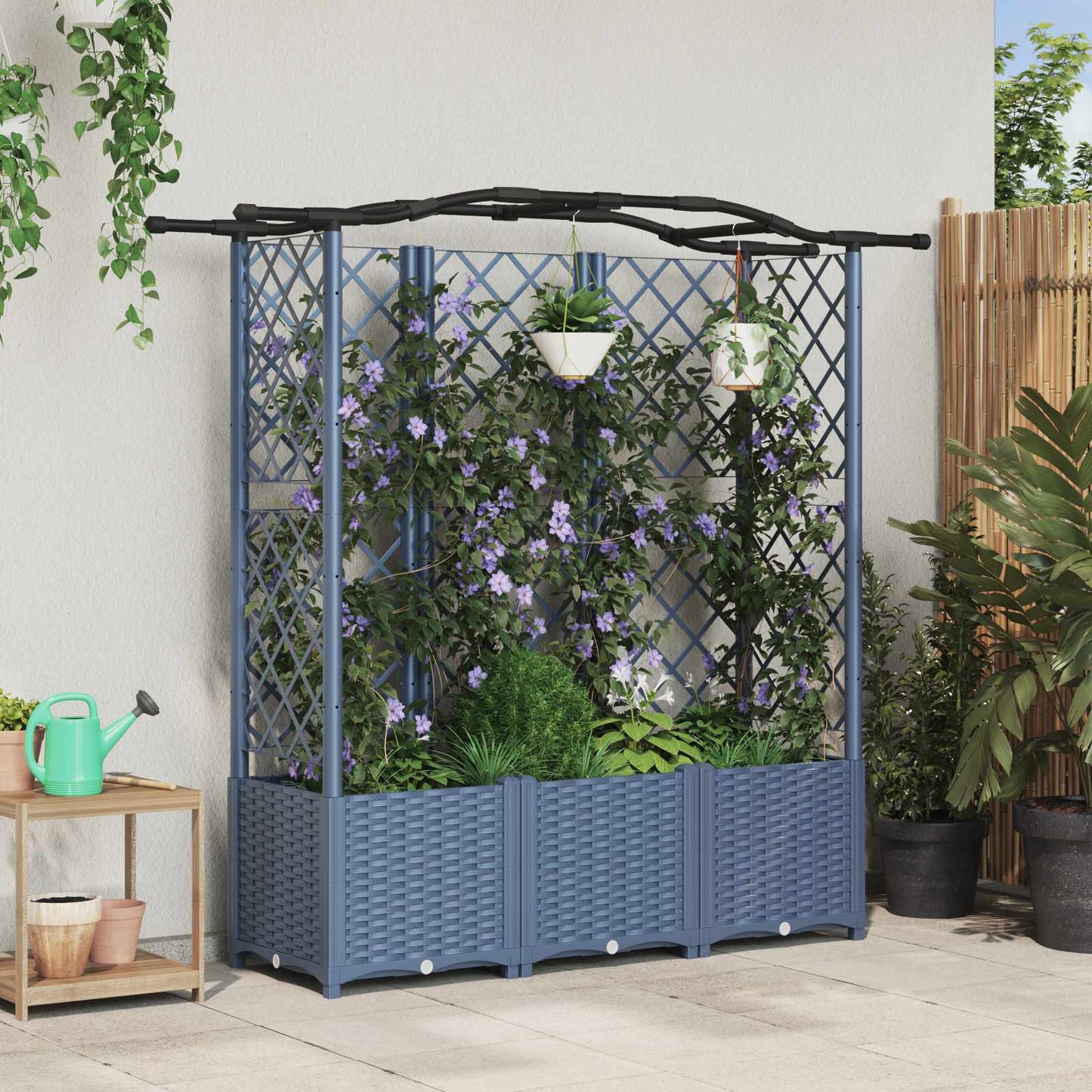 Pakeltas lovas su trelėmis ir stogu Pilka 163 x 40 x 141 cm PP