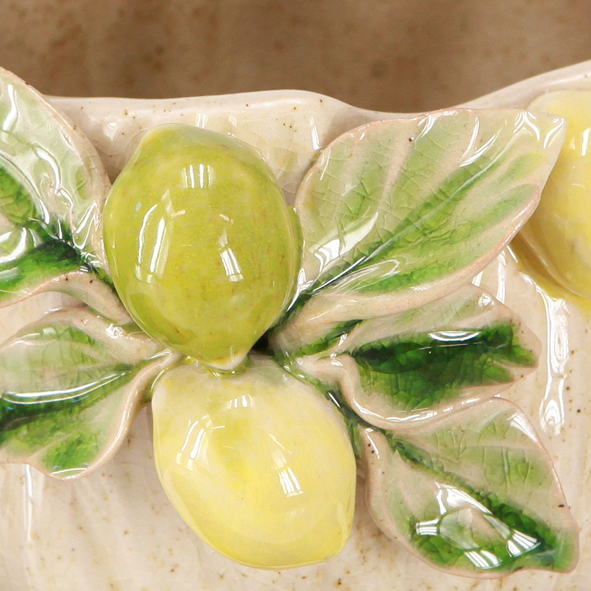 Dekoratyvinis keraminis vazonas su citrinos motyvu