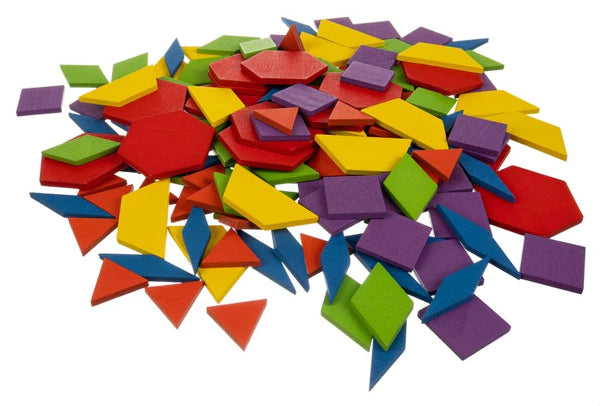 Edukacinė dėlionė vaikams – geometrinės figūros (24 kortelės + 155 detalės)