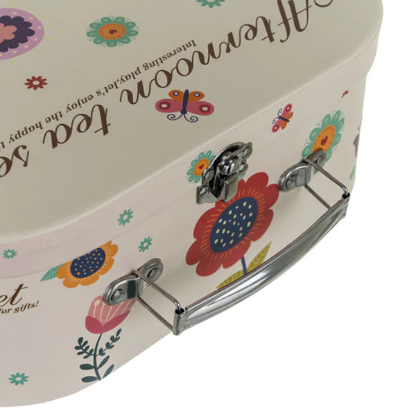 Arbatos rinkinys mergaitėms lagamine