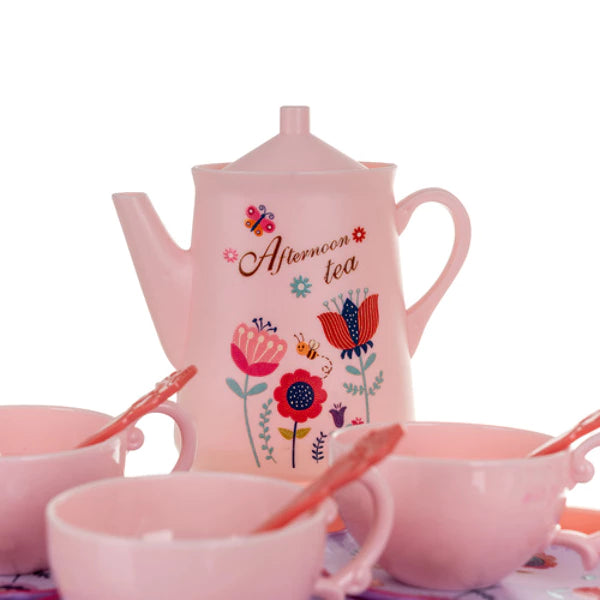 Arbatos rinkinys mergaitėms lagamine